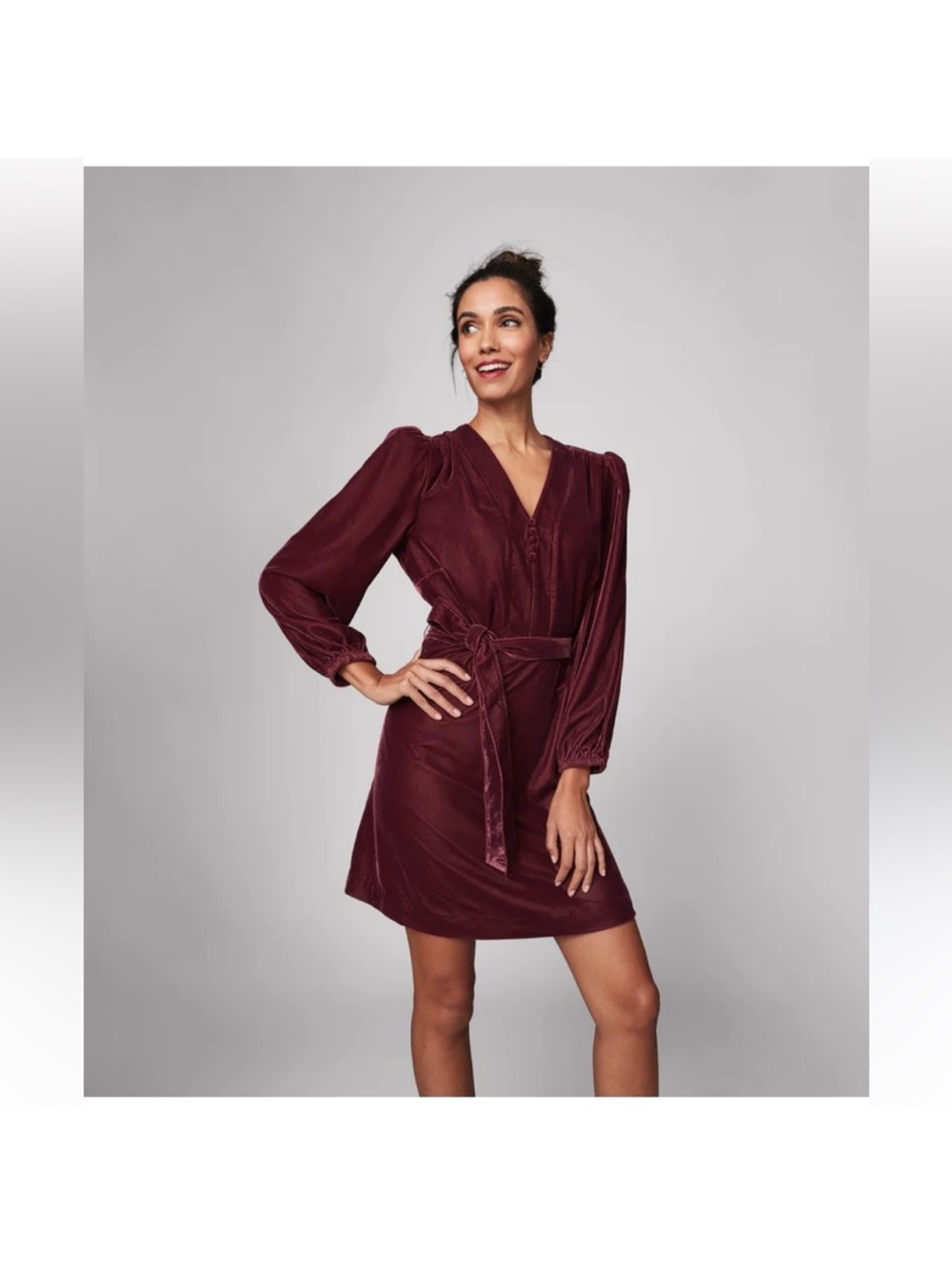 Untuckit Belted Velvet Mickie Dress Red Wine Womens XL